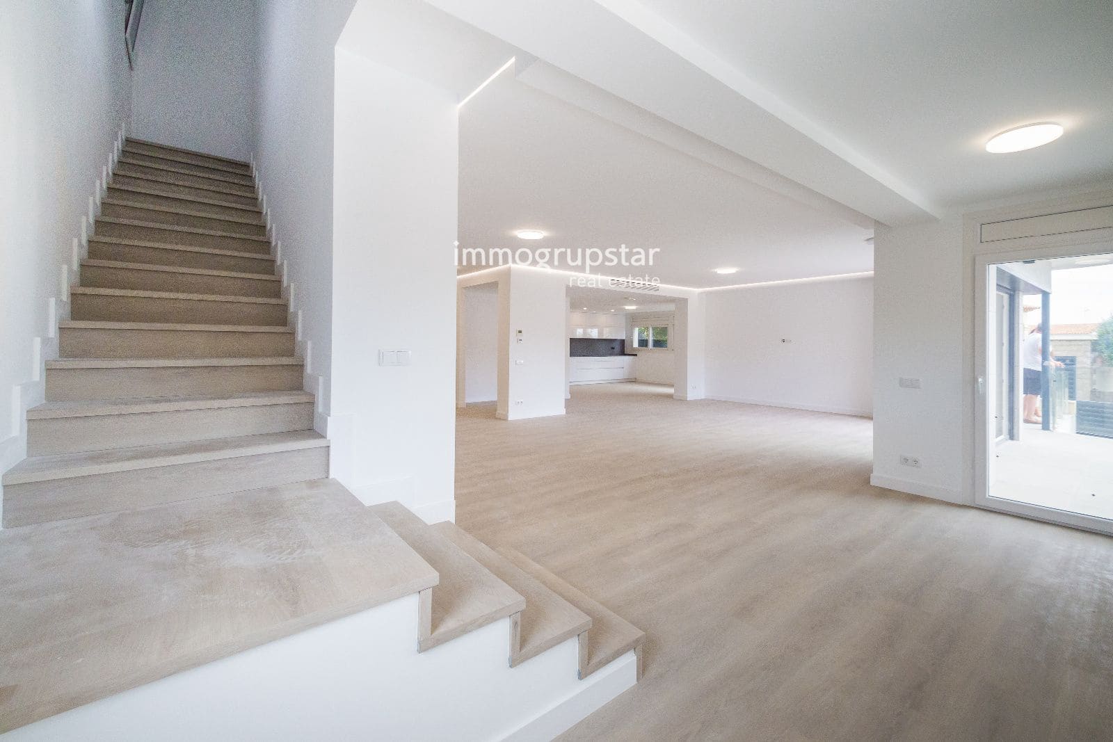 5 soverom Villa til salgs i Palamos med svømmebasseng garasje - € 1 850 000 (Ref: 9201608)