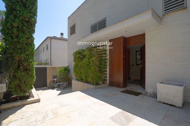 3 bedroom Villa for sale in Platja d'Aro, Castell-Platja d'Aro with pool garage - € 2,150,000 (Ref: 9204059)
