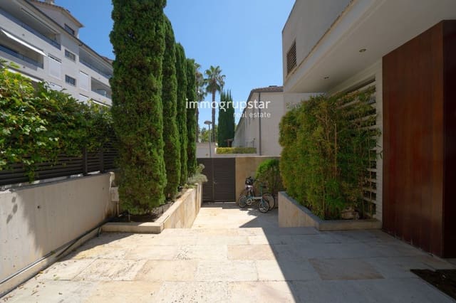 3 bedroom Villa for sale in Platja d'Aro, Castell-Platja d'Aro with pool garage - € 2,150,000 (Ref: 9204059)