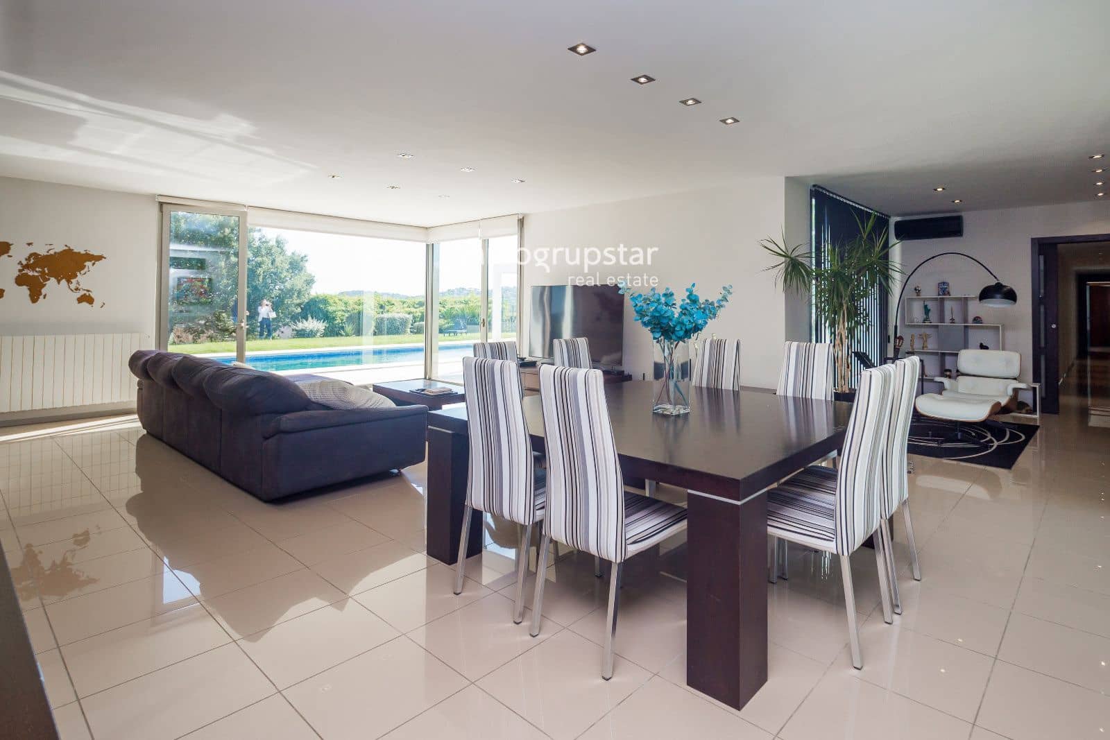 4 chambre Villa/Maison à vendre à Sant Antoni de Calonge avec piscine garage - 995 000 € (Ref: 9208902)