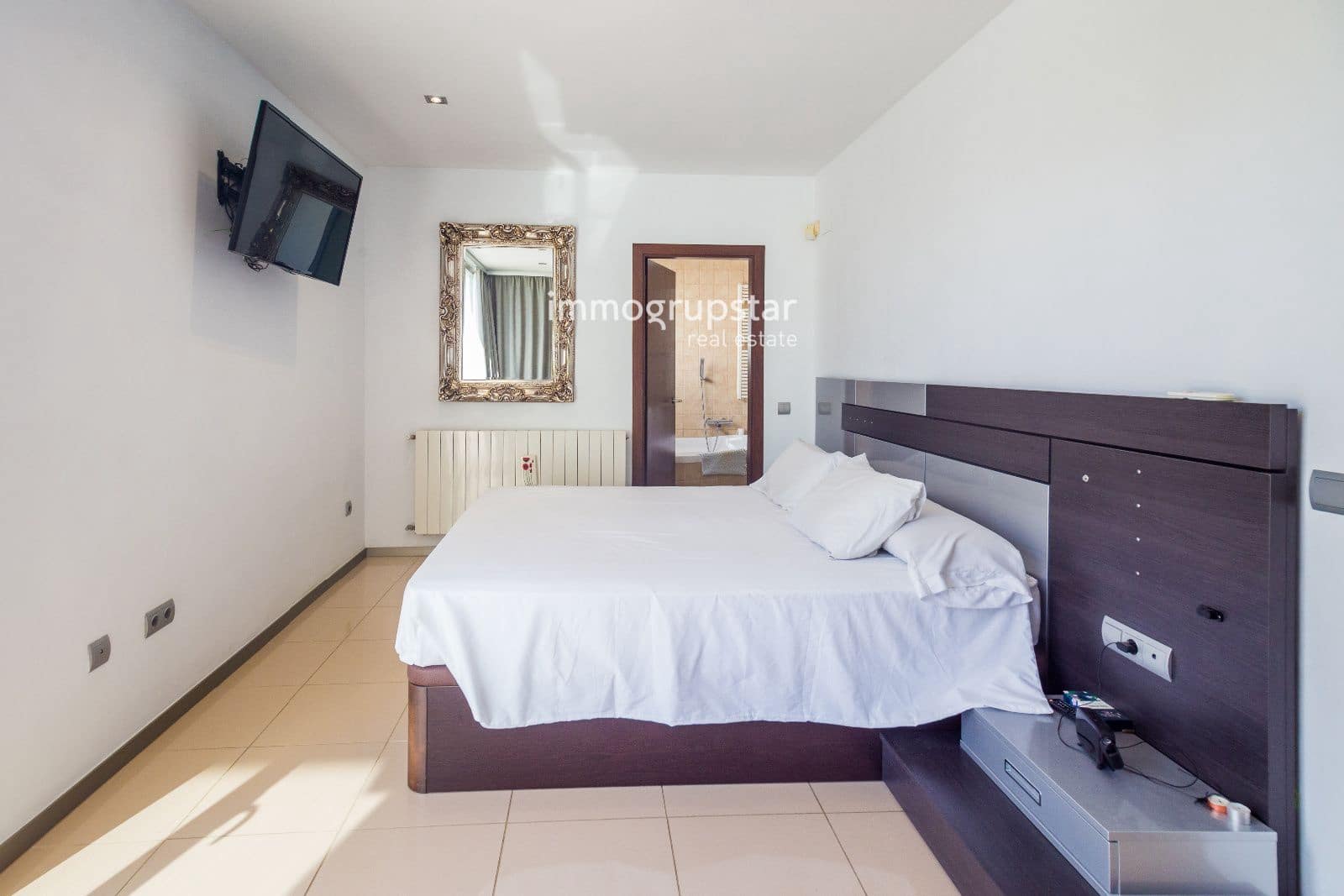 4 chambre Villa/Maison à vendre à Sant Antoni de Calonge avec piscine garage - 995 000 € (Ref: 9208902)