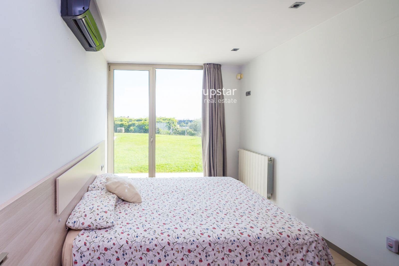 4 chambre Villa/Maison à vendre à Sant Antoni de Calonge avec piscine garage - 995 000 € (Ref: 9208902)