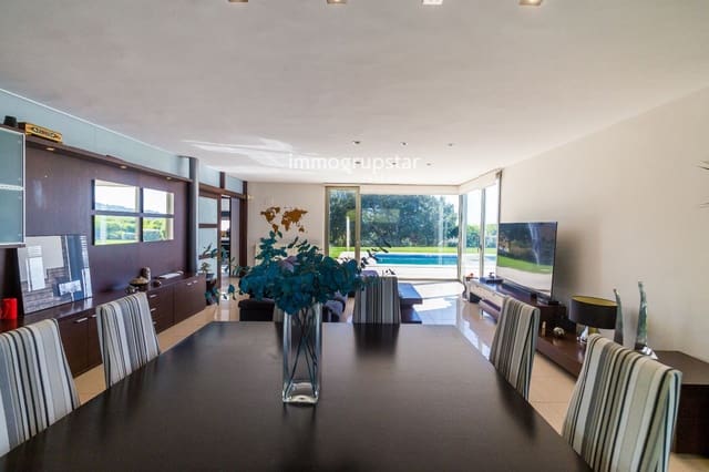 4 chambre Villa/Maison à vendre à Sant Antoni de Calonge, Calonge i Sant Antoni avec piscine garage - 995 000 € (Ref: 9208902)