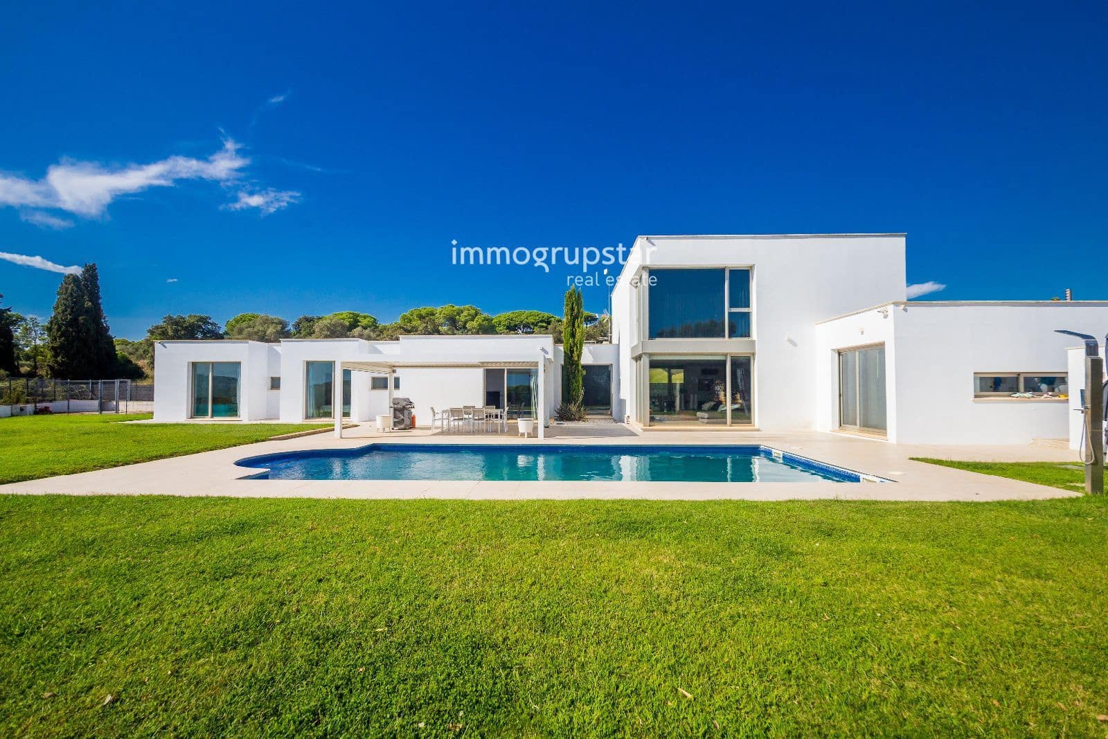 4 chambre Villa/Maison à vendre à Sant Antoni de Calonge avec piscine garage - 995 000 € (Ref: 9208902)