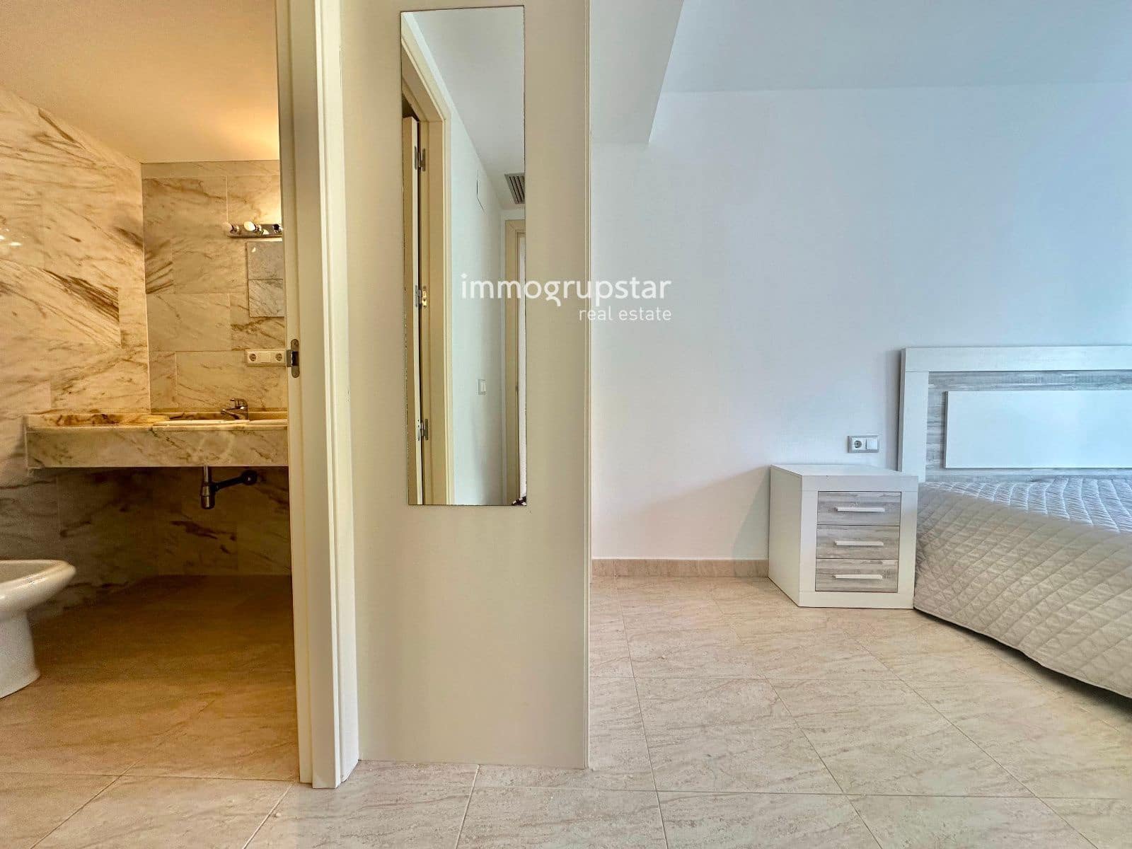 3 soveværelse Penthouse til salg i Sant Feliu de Guixols med swimmingpool garage - € 585.000 (Ref: 9216793)