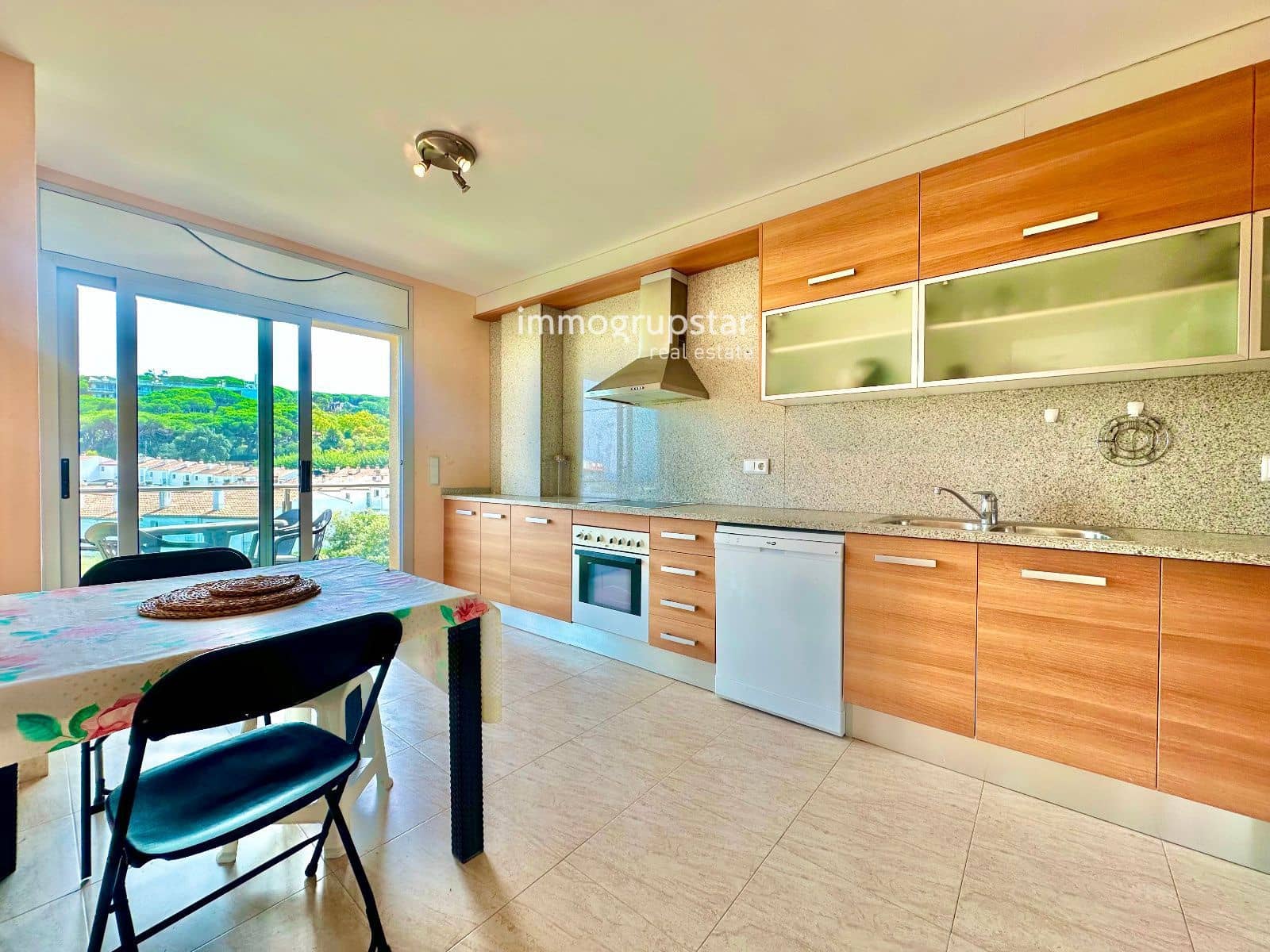 3 soveværelse Penthouse til salg i Sant Feliu de Guixols med swimmingpool garage - € 585.000 (Ref: 9216793)