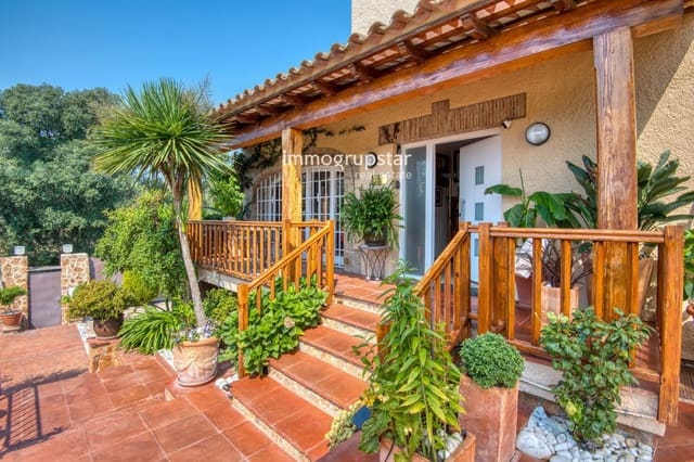 4 sovrum Villa till salu i Platja d'Aro, Castell-Platja d'Aro med pool garage - 1 500 000 € (Ref: 9246036)