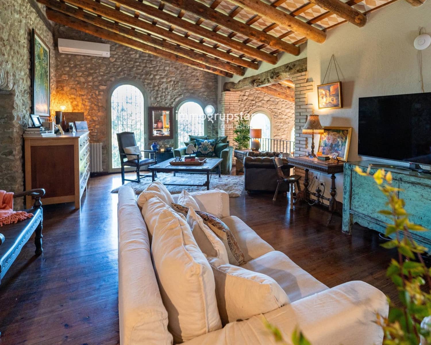 5 soveværelse Villa til salg i Esponella med swimmingpool garage - € 1.300.000 (Ref: 9254044)