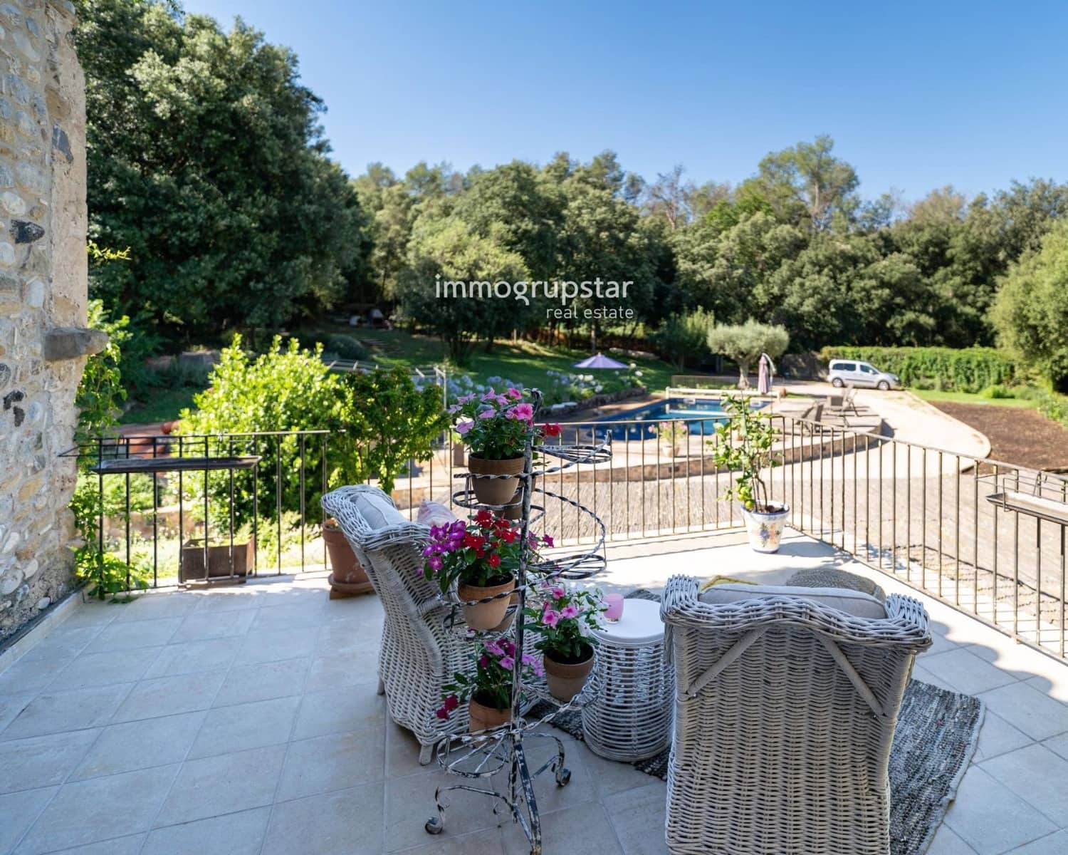 5 soveværelse Villa til salg i Esponella med swimmingpool garage - € 1.300.000 (Ref: 9254044)