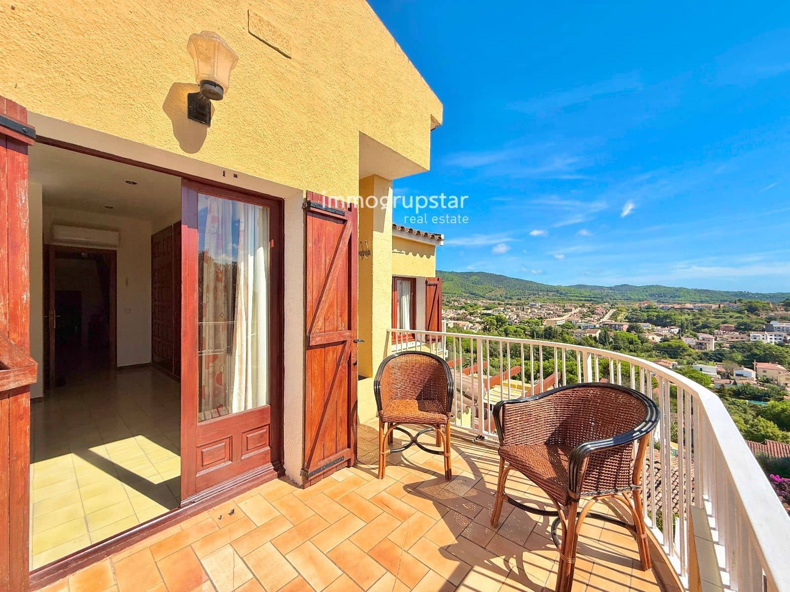 4 sypialnia Willa na sprzedaż w Calonge i Sant Antoni z basenem garażem - 480 000 € (Ref: 9278293)