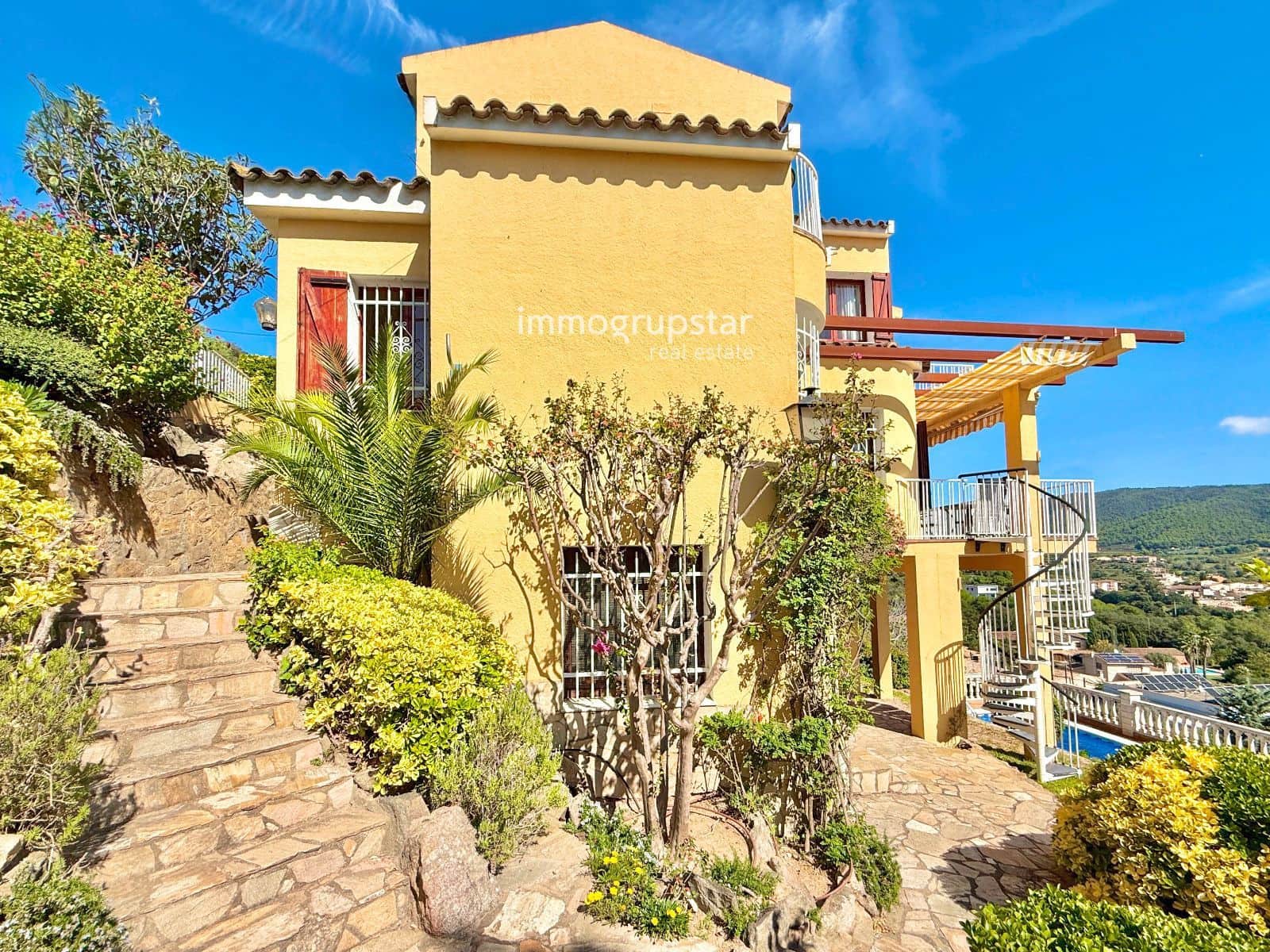 4 sypialnia Willa na sprzedaż w Calonge i Sant Antoni z basenem garażem - 480 000 € (Ref: 9278293)