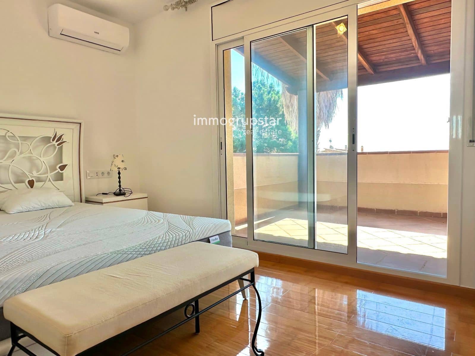 5 bedroom Villa for sale in Lloret de Mar with pool garage - € 795,000 (Ref: 9307272)