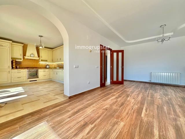 5 chambre Villa/Maison à vendre à Urbanitzacions del Nord, Lloret de Mar avec piscine garage - 795 000 € (Ref: 9307272)