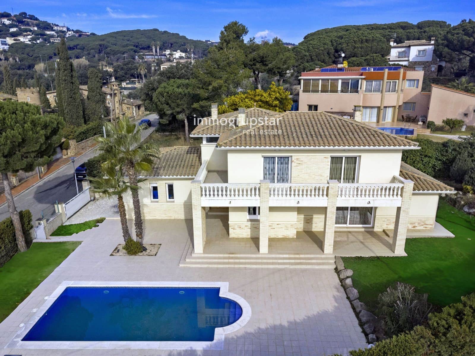 4 chambre Villa/Maison à vendre à Platja d'Aro avec piscine garage - 1 400 000 € (Ref: 9307273)