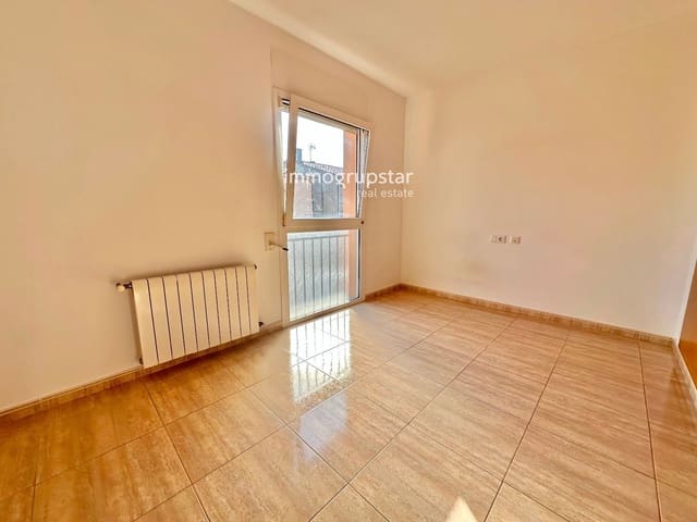 4 slaapkamer Flat te koop in Palamós - € 350.000 (Ref: 9322272)