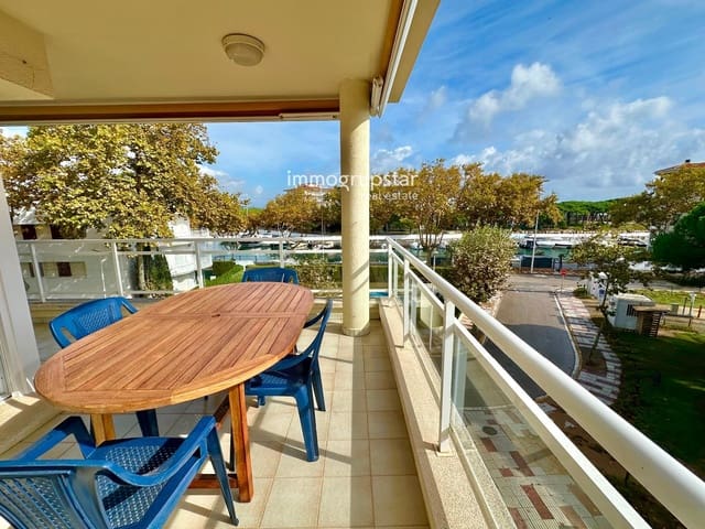 3 bedroom Flat for sale in Castell-Platja d'Aro with pool garage - € 465,000 (Ref: 9325703)