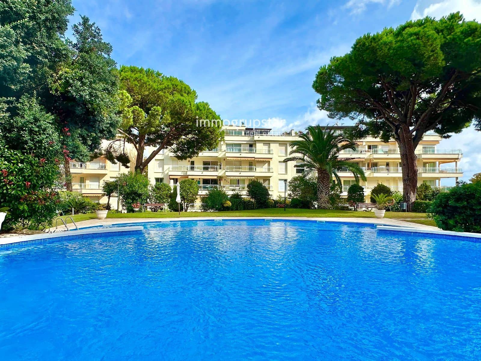 3 chambre Appartement à vendre à Castell-Platja d'Aro avec piscine garage - 465 000 € (Ref: 9325703)