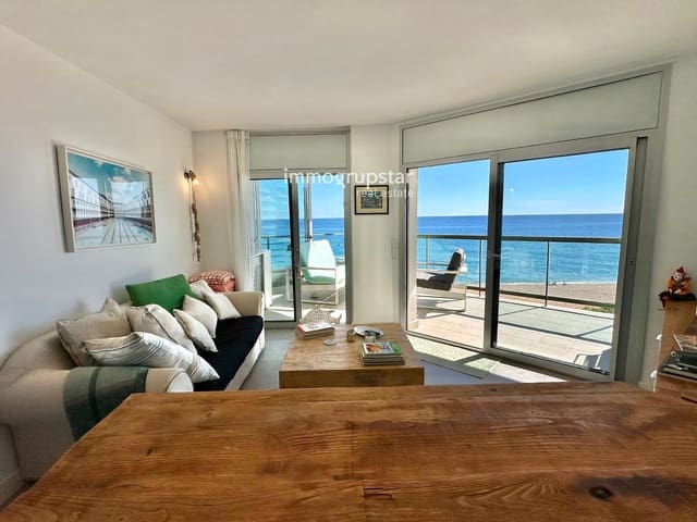 Piso de 3 habitaciones en Platja d'Aro, Castell-Platja d'Aro en venta con garaje - 590.000 € (Ref: 9331809)