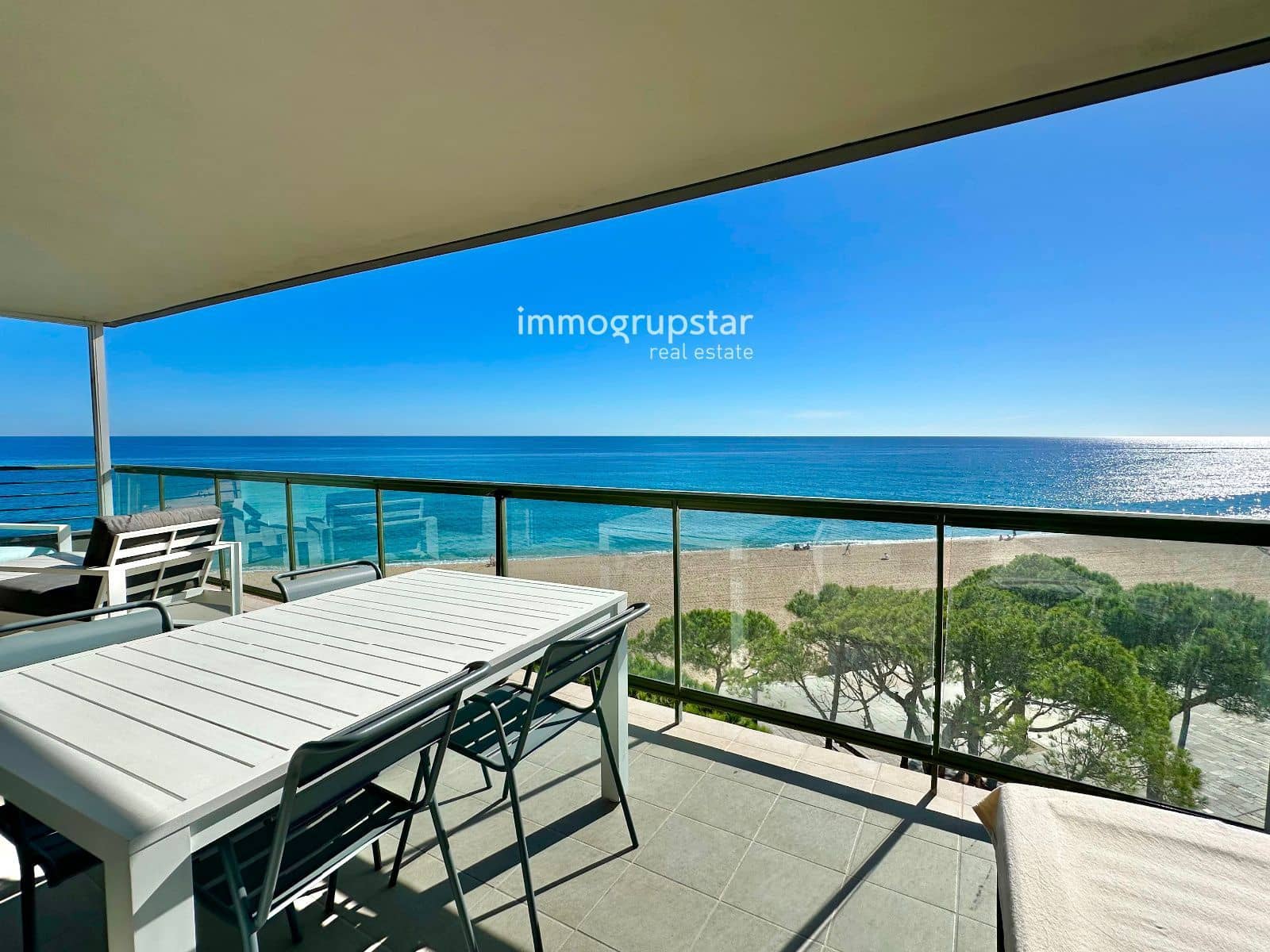 Piso de 3 habitaciones en Platja d'Aro en venta con garaje - 590.000 € (Ref: 9331809)