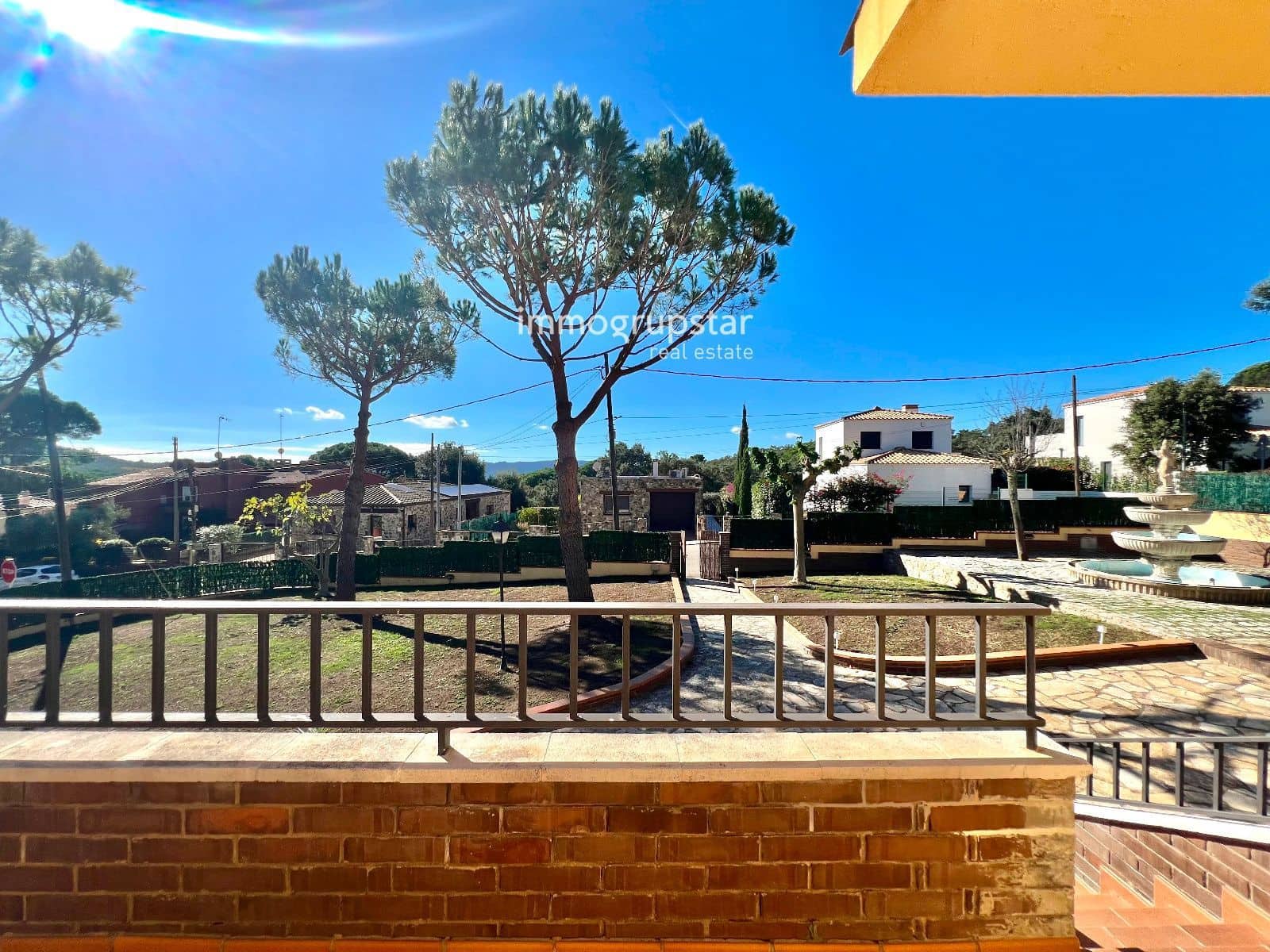 3 soveværelse Villa til salg i Santa Cristina d'Aro med swimmingpool garage - € 377.500 (Ref: 9345604)