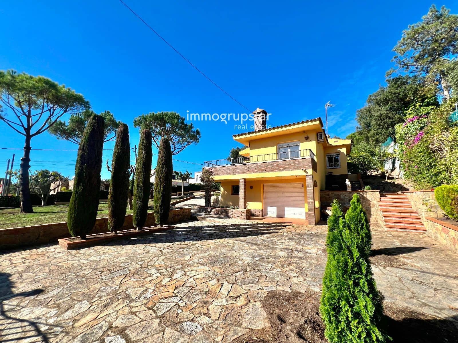 3 soveværelse Villa til salg i Santa Cristina d'Aro med swimmingpool garage - € 377.500 (Ref: 9345604)