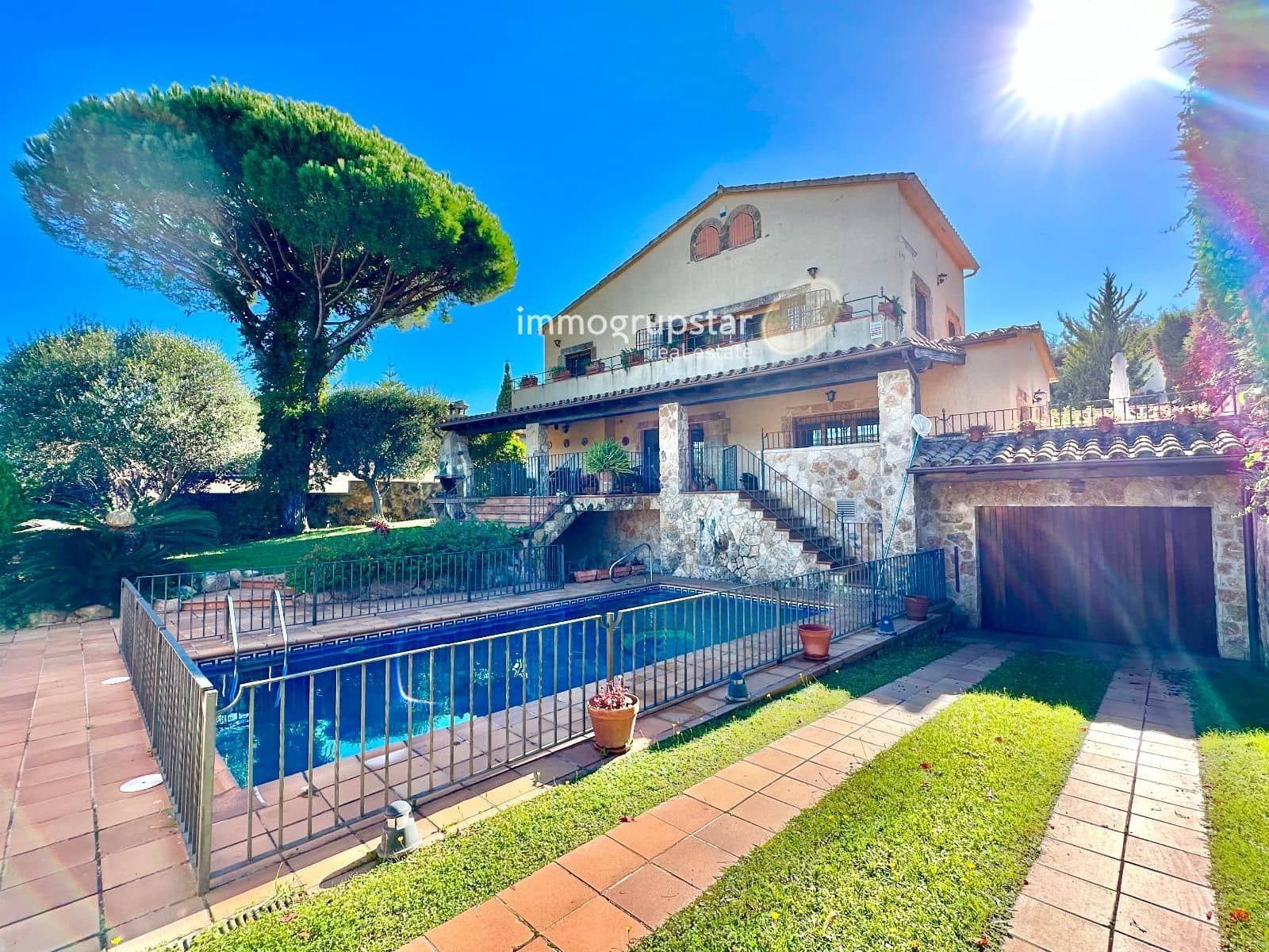 8 soverom Villa til salgs i Castell-Platja d'Aro med svømmebasseng garasje - € 590 000 (Ref: 9348635)