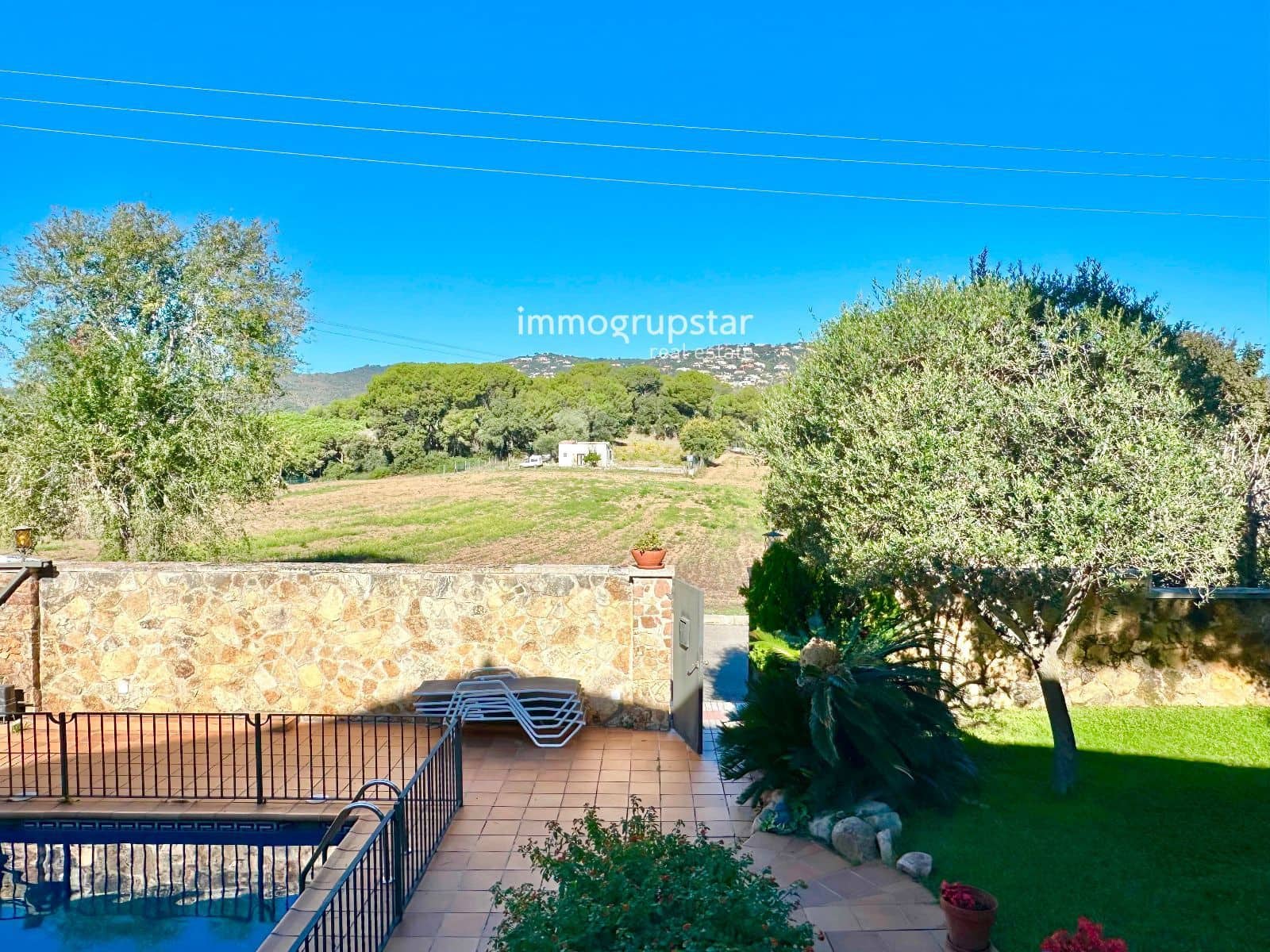 8 soverom Villa til salgs i Castell-Platja d'Aro med svømmebasseng garasje - € 590 000 (Ref: 9348635)