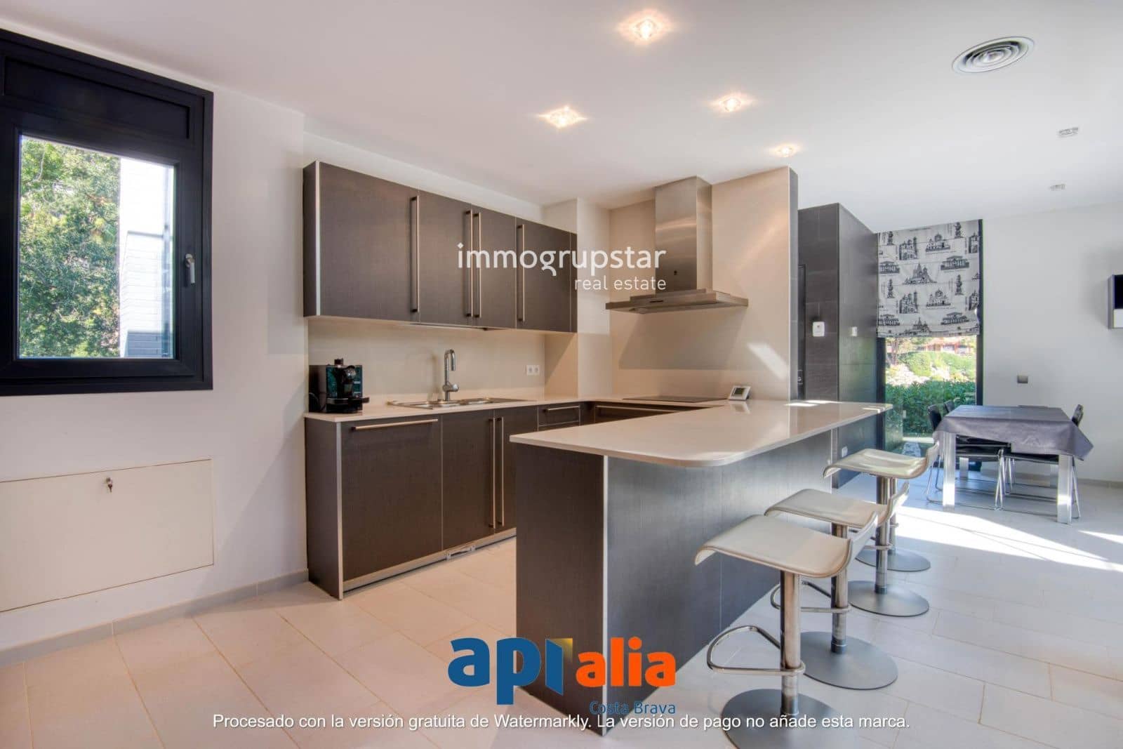 3 soverom Villa til salgs i Blanes med svømmebasseng garasje - € 1 500 000 (Ref: 9354045)