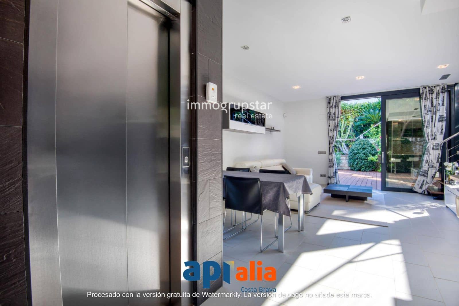 3 soverom Villa til salgs i Blanes med svømmebasseng garasje - € 1 500 000 (Ref: 9354045)