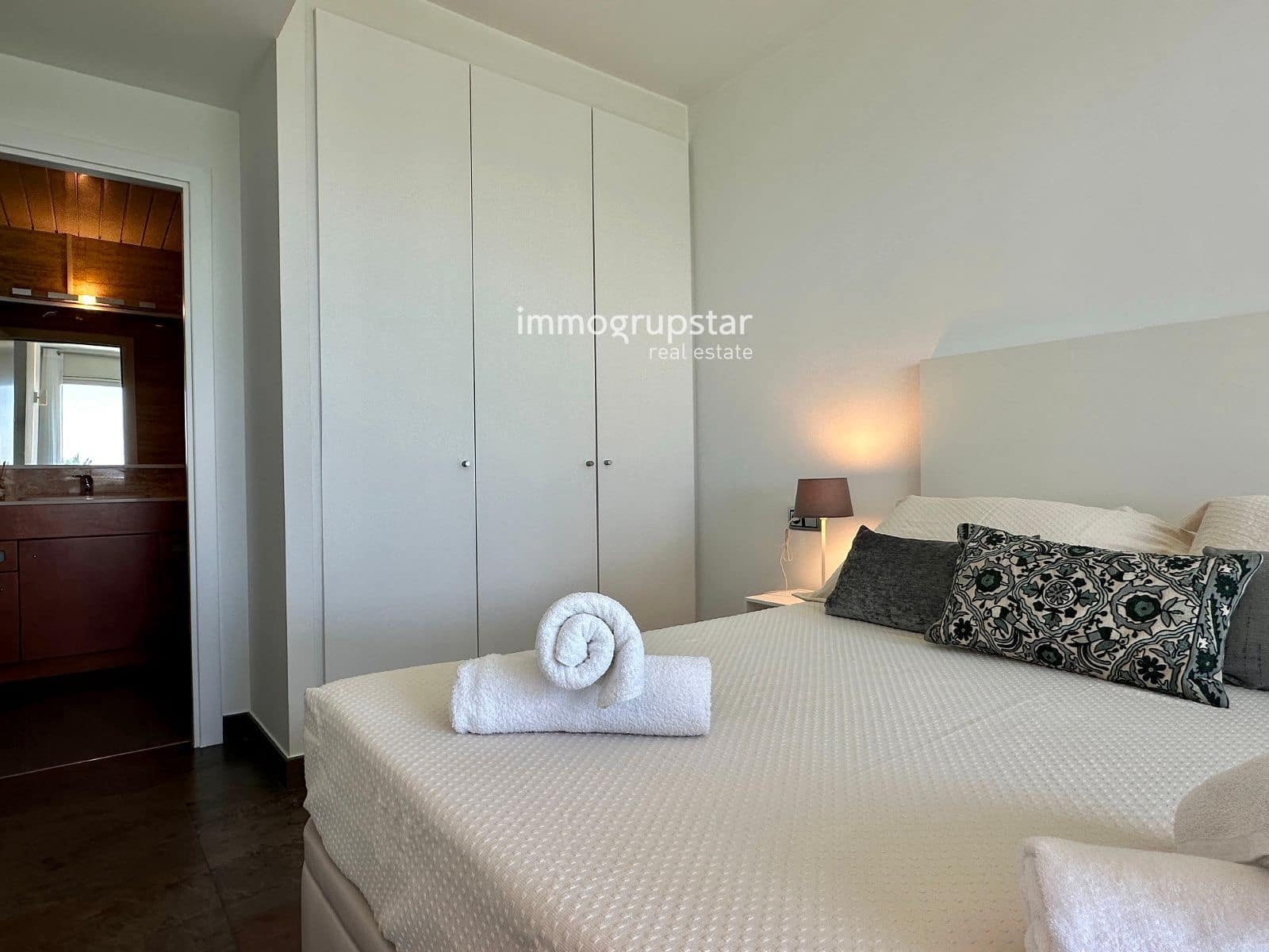 2 soverom Leilighet til salgs i Platja d'Aro med svømmebasseng garasje - € 690 000 (Ref: 9360569)