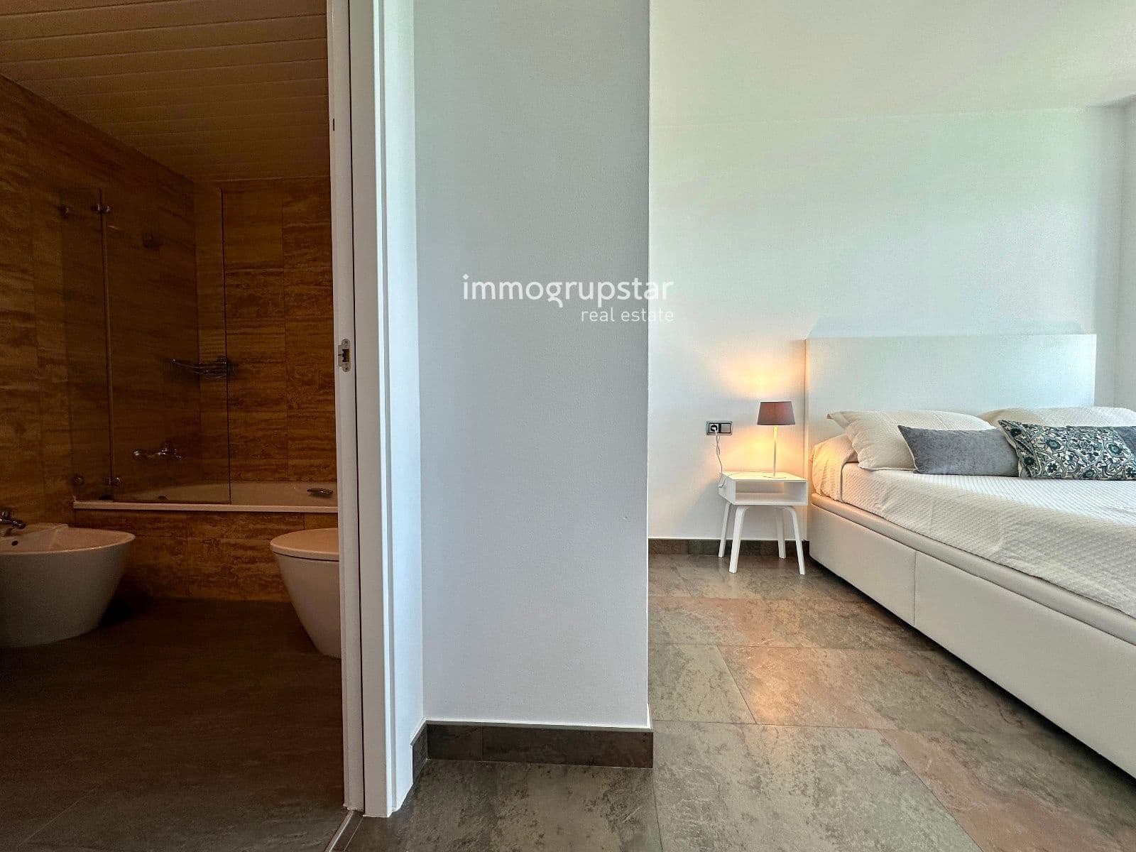 2 soverom Leilighet til salgs i Platja d'Aro med svømmebasseng garasje - € 690 000 (Ref: 9360569)