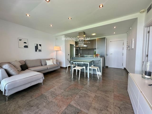 2 makuuhuone Asunto myytävänä paikassa Platja d'Aro, Castell-Platja d'Aro mukana uima-altaan 
autotalli - 690 000 € (Ref: 9360569)