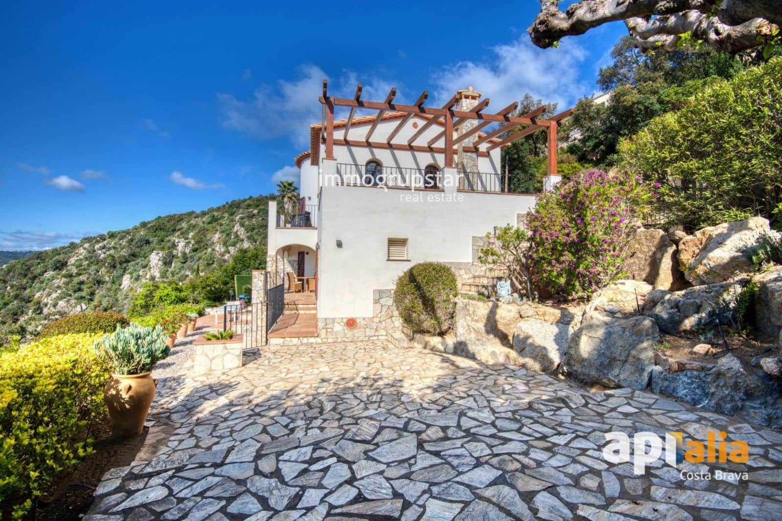 4 makuuhuone Huvila myytävänä paikassa Calonge i Sant Antoni mukana uima-altaan 
autotalli - 675 000 € (Ref: 9363106)