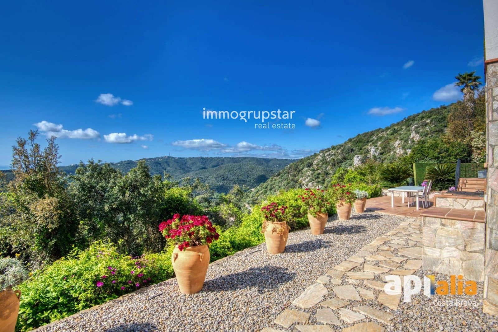 4 makuuhuone Huvila myytävänä paikassa Calonge i Sant Antoni mukana uima-altaan 
autotalli - 675 000 € (Ref: 9363106)