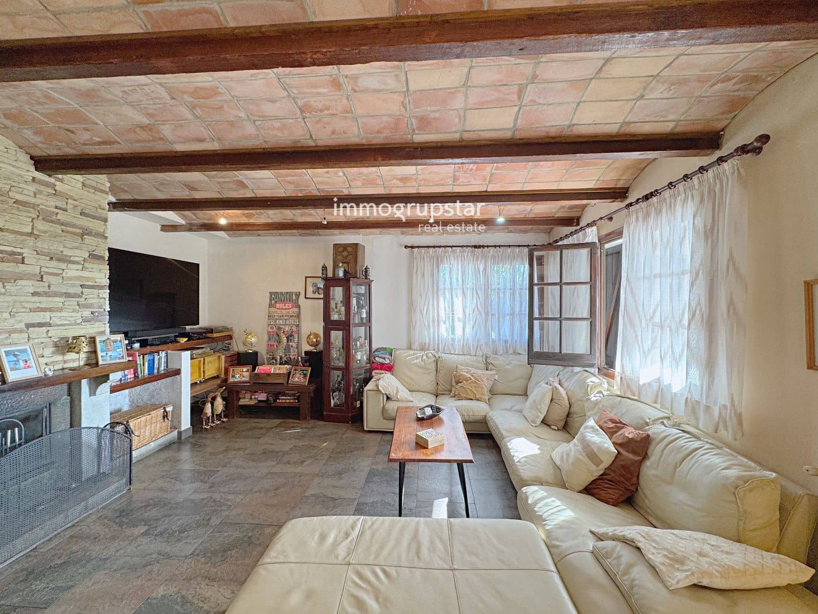 6 chambre Villa/Maison à vendre à Platja d'Aro avec piscine garage - 875 000 € (Ref: 9372825)