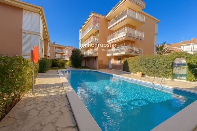 3 soveværelse Penthouse til salg i Platja d'Aro, Castell-Platja d'Aro med swimmingpool garage - € 320.000 (Ref: 9394078)
