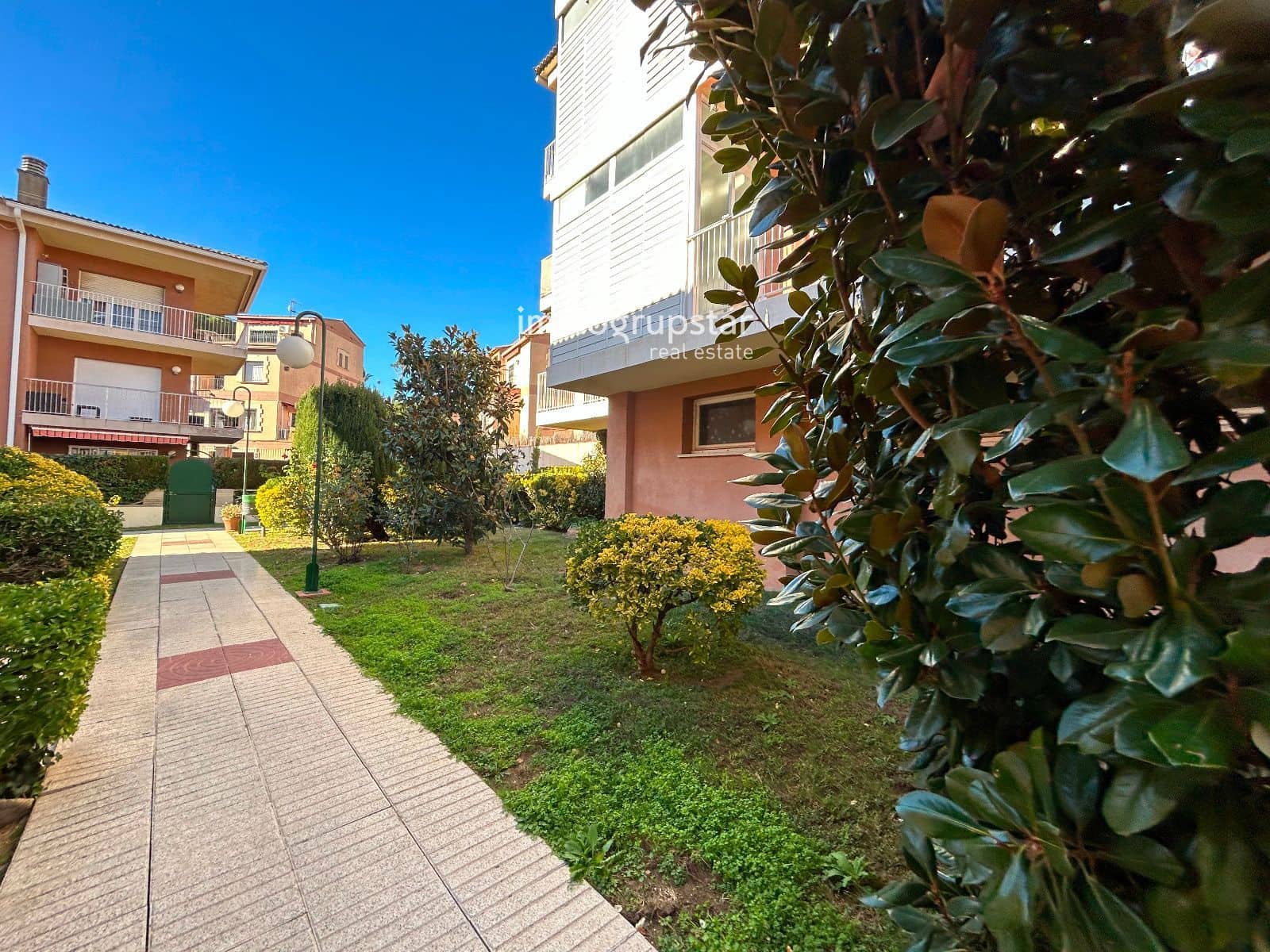 3 makuuhuone Kattohuoneisto myytävänä paikassa Castell-Platja d'Aro mukana uima-altaan 
autotalli - 320 000 € (Ref: 9394078)