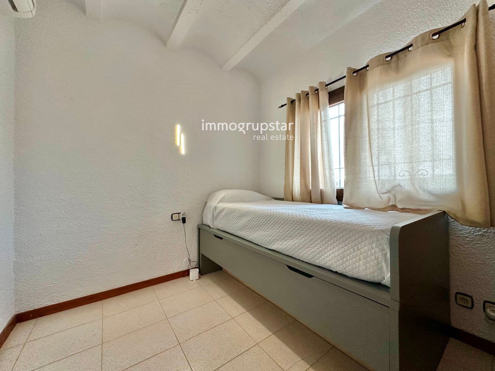 4 chambre Villa/Maison à vendre à Sant Antoni de Calonge avec piscine garage - 695 000 € (Ref: 9395365)