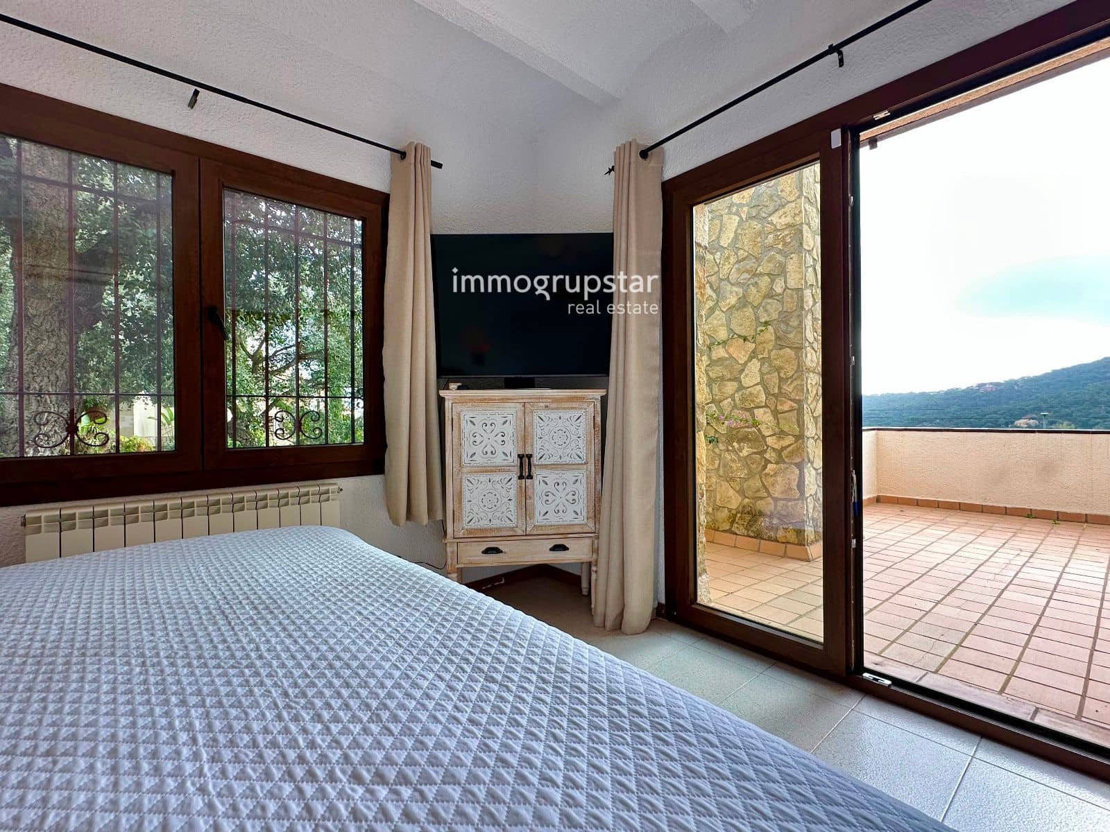 4 chambre Villa/Maison à vendre à Sant Antoni de Calonge avec piscine garage - 695 000 € (Ref: 9395365)