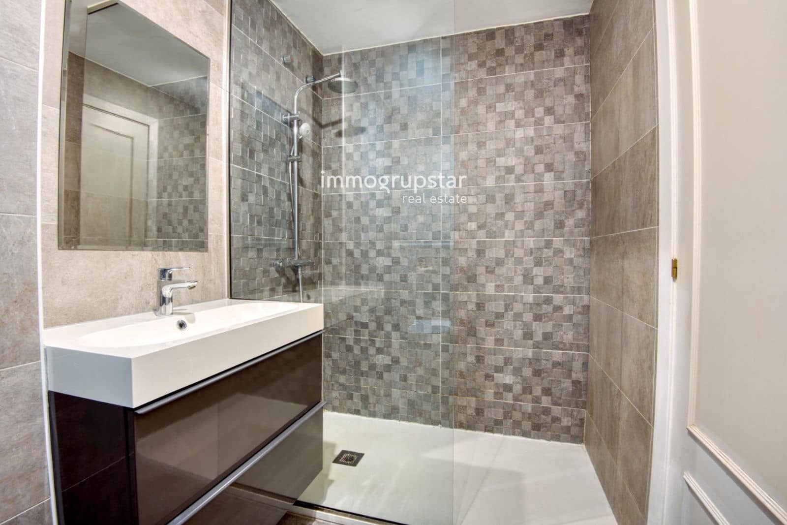 3 chambre Maison de Ville à vendre à Sant Feliu de Guixols avec piscine garage - 530 000 € (Ref: 9442033)