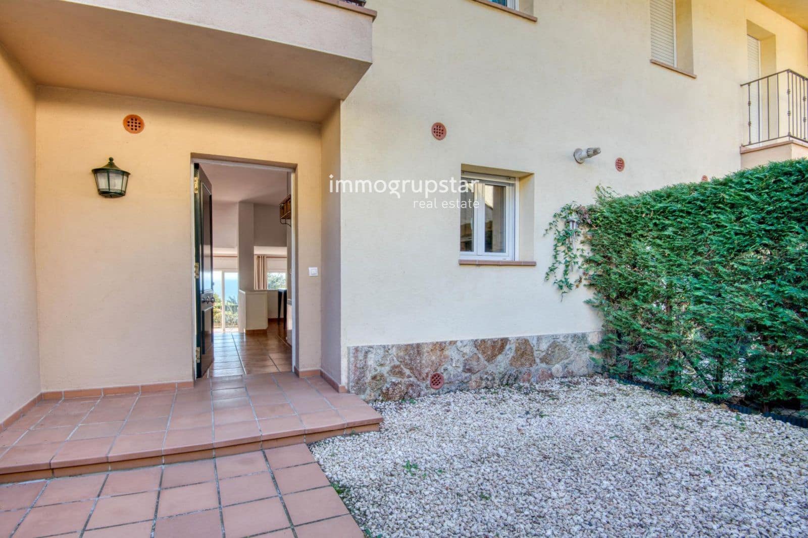 3 chambre Maison de Ville à vendre à Sant Feliu de Guixols avec piscine garage - 530 000 € (Ref: 9442033)