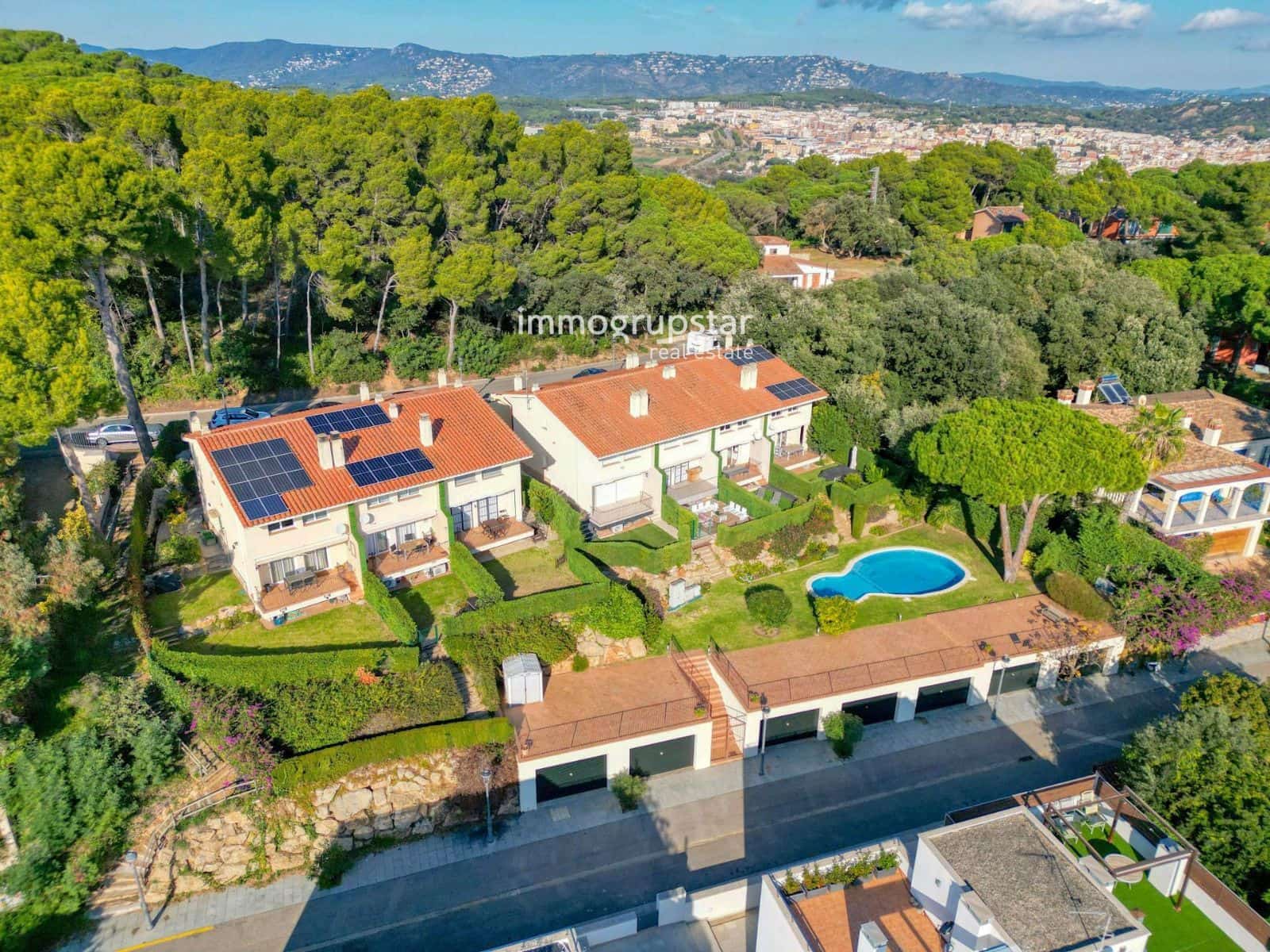 3 chambre Maison de Ville à vendre à Sant Feliu de Guixols avec piscine garage - 530 000 € (Ref: 9442033)