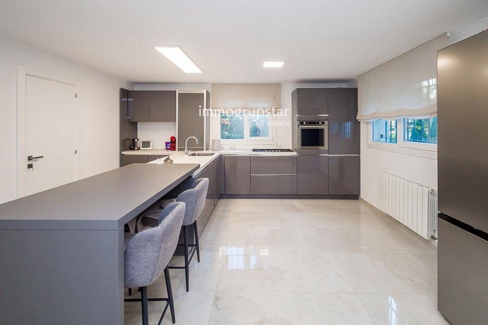 4 bedroom Townhouse for sale in Castell-Platja d'Aro with garage - € 600,000 (Ref: 9442034)