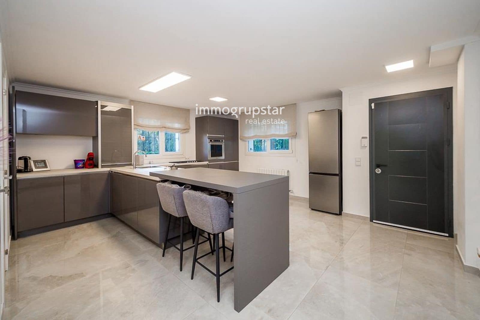 4 bedroom Townhouse for sale in Castell-Platja d'Aro with garage - € 600,000 (Ref: 9442034)
