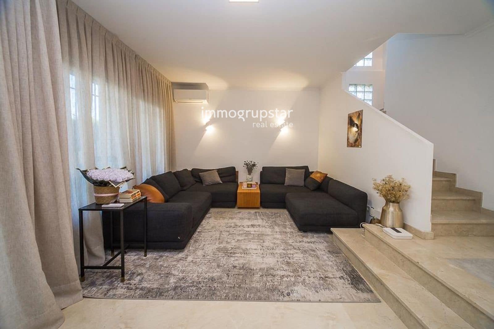 4 bedroom Townhouse for sale in Castell-Platja d'Aro with garage - € 600,000 (Ref: 9442034)
