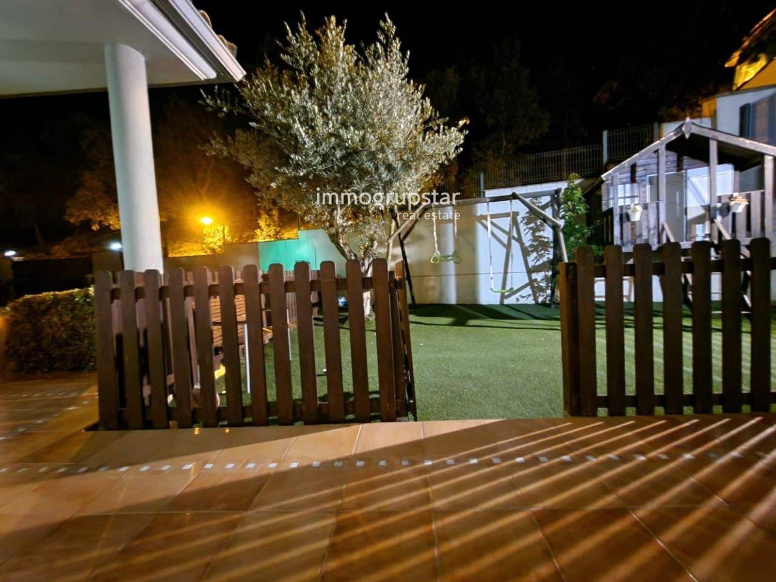 4 soveværelse Villa til salg i Platja d'Aro med swimmingpool garage - € 749.000 (Ref: 9442035)