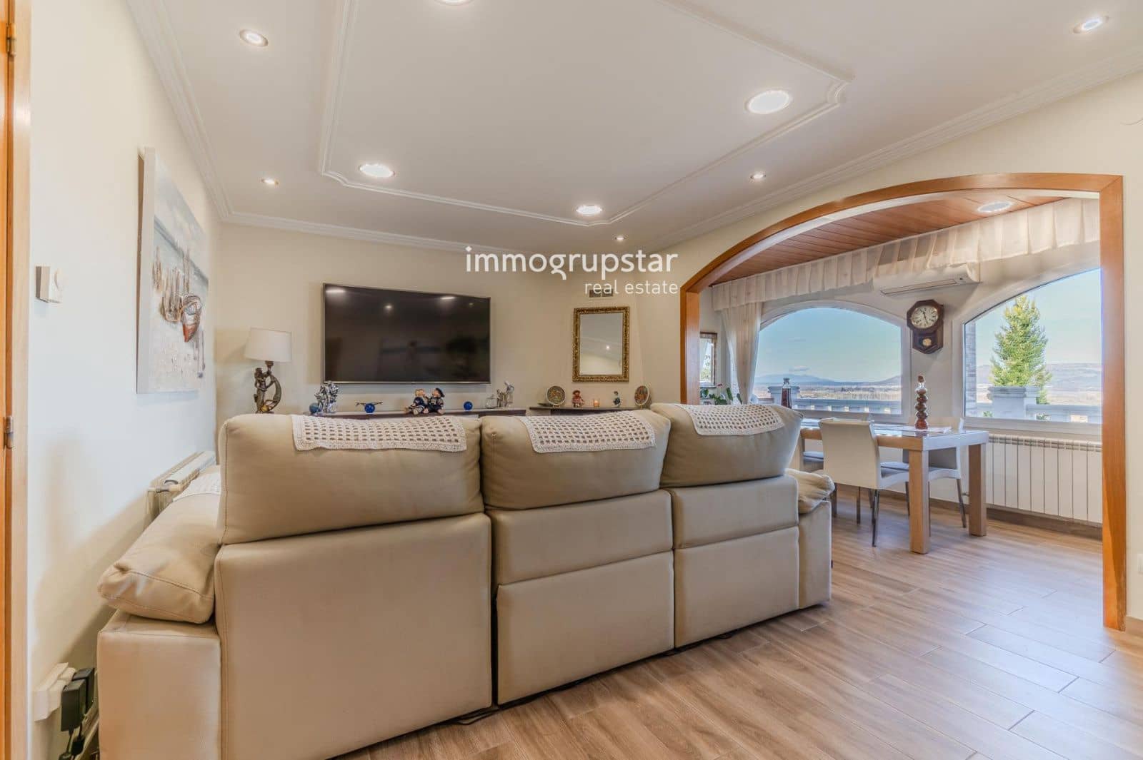 5 soverom Villa til salgs i Pals med svømmebasseng garasje - € 1 200 000 (Ref: 9446961)