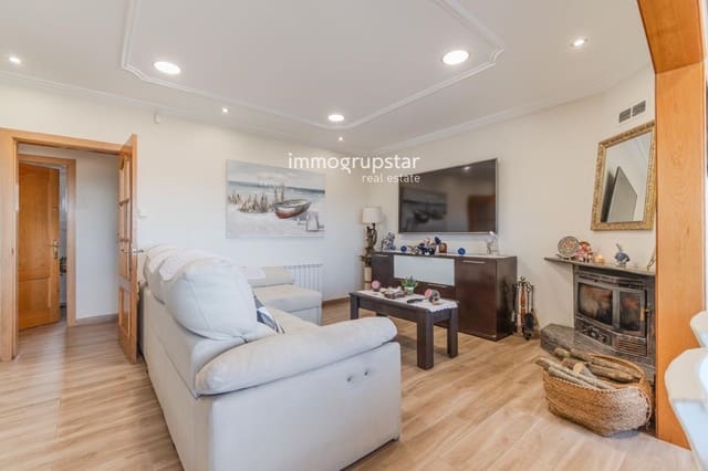 5 soverom Villa til salgs i Pals med svømmebasseng garasje - € 1 200 000 (Ref: 9446961)