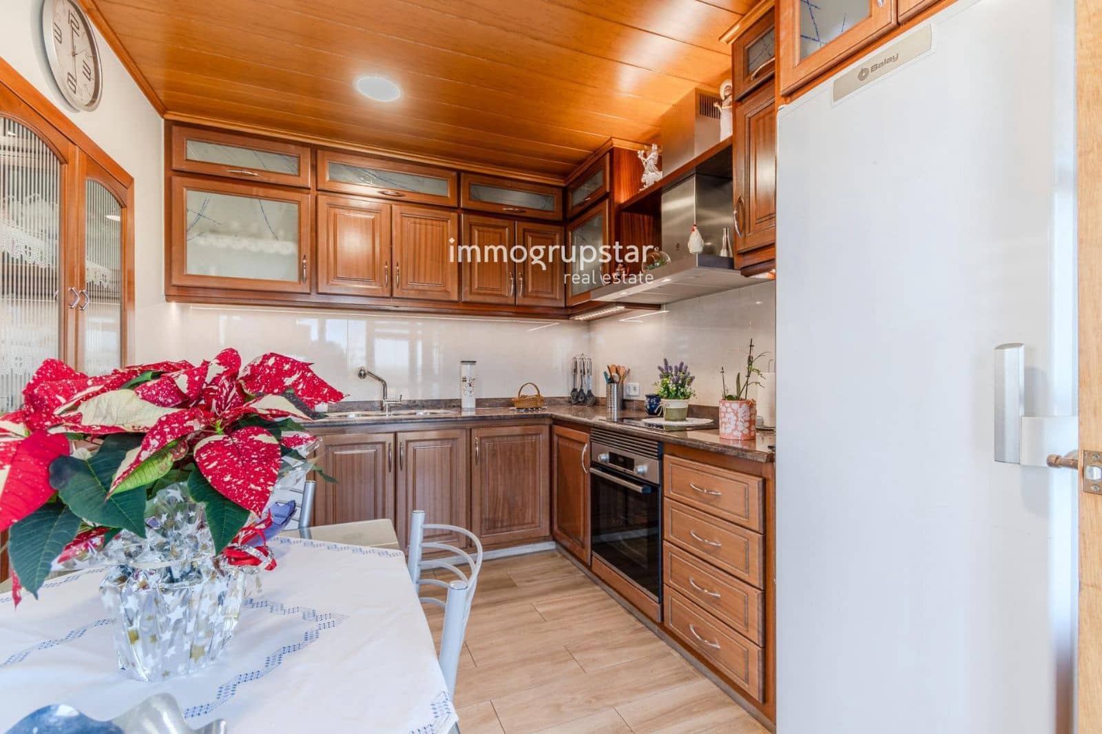 5 soverom Villa til salgs i Pals med svømmebasseng garasje - € 1 200 000 (Ref: 9446961)