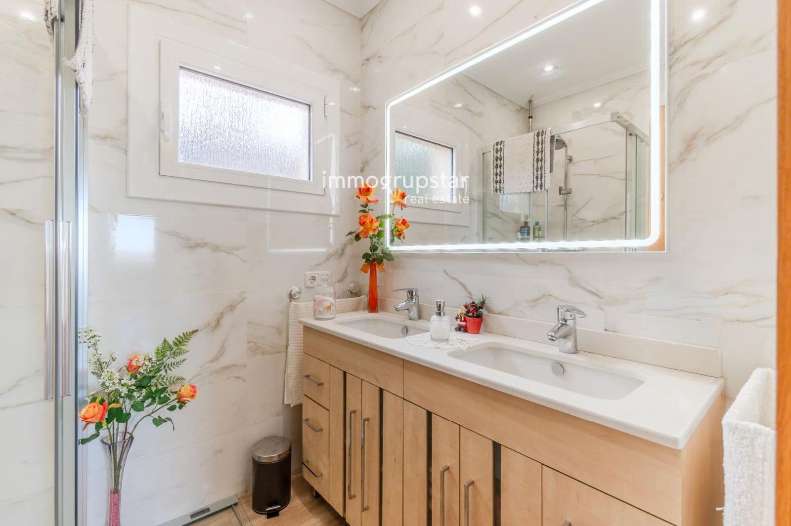 5 soverom Villa til salgs i Pals med svømmebasseng garasje - € 1 200 000 (Ref: 9446961)